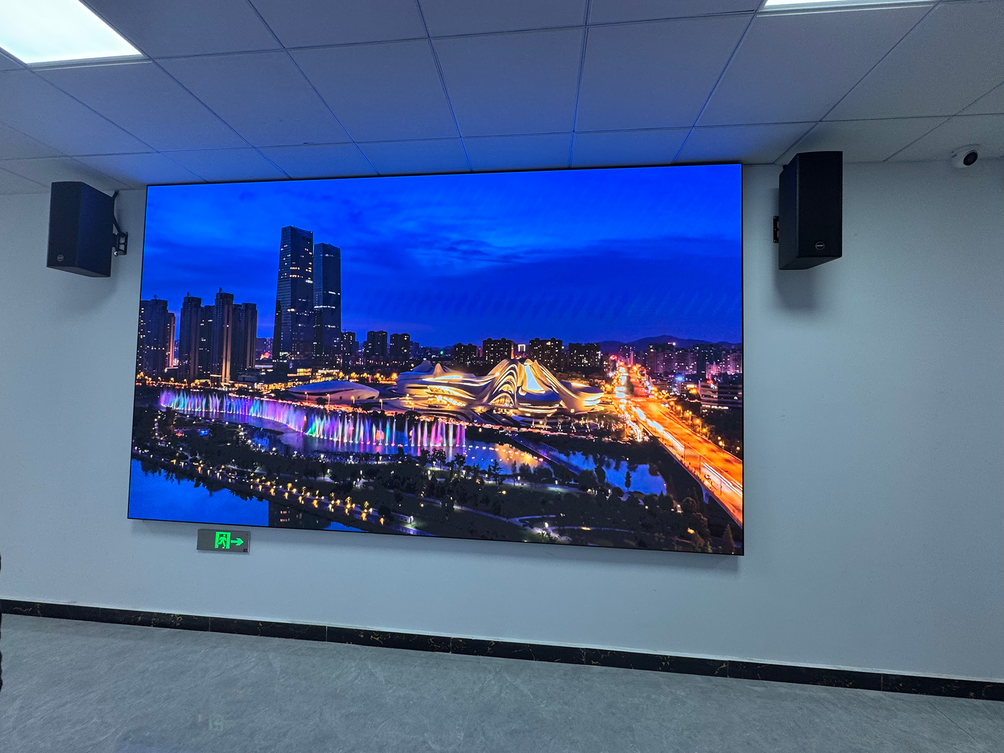 移通學(xué)院綦江校區(qū)LED大屏工程